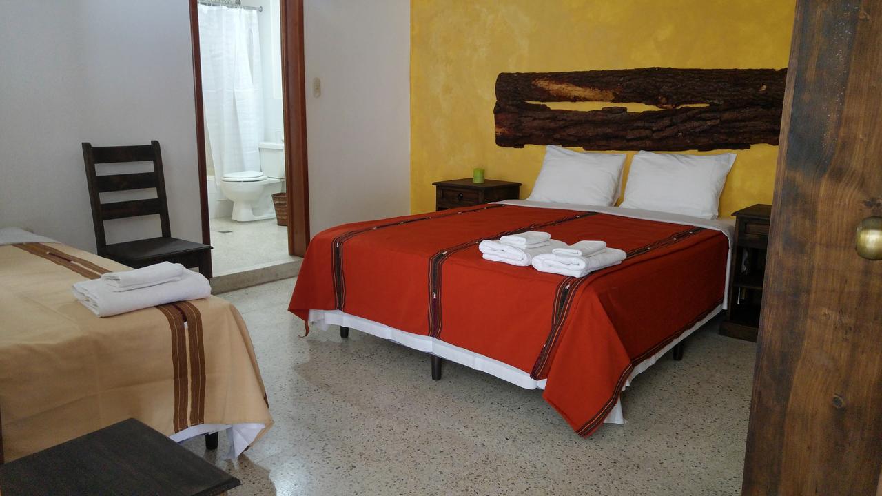 Ixkanul Antigua Hotel Bagian luar foto