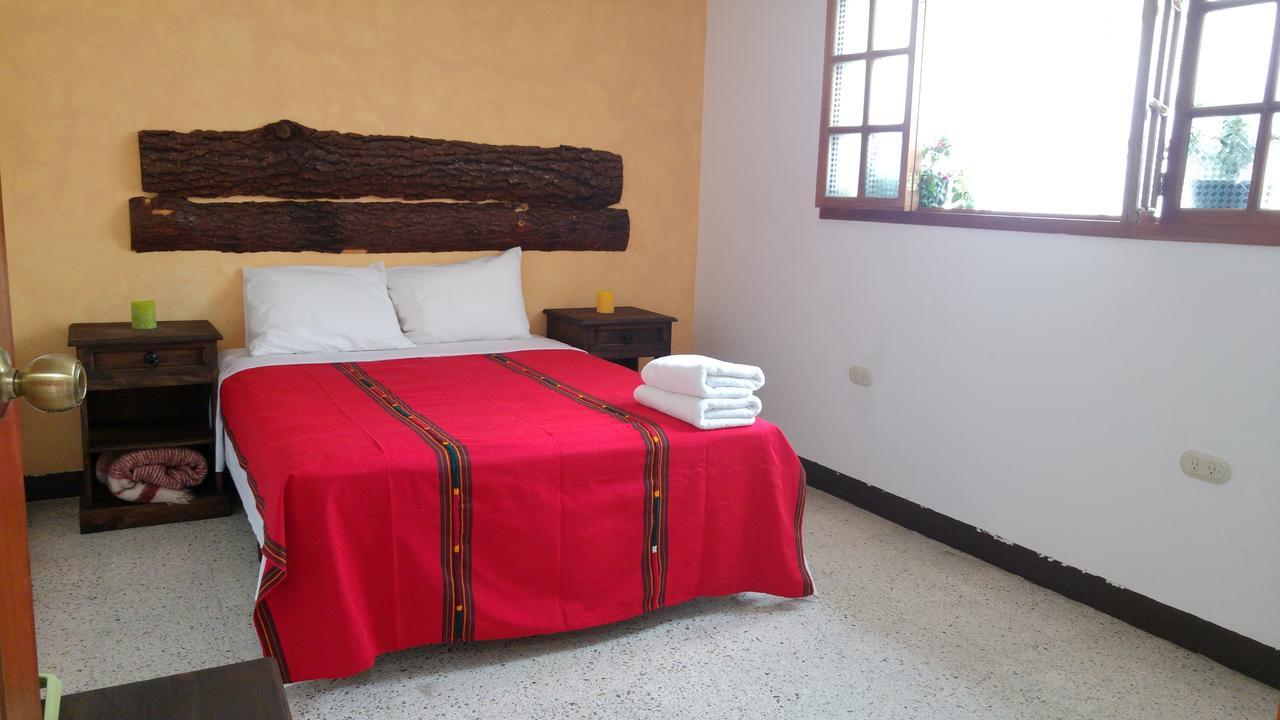 Ixkanul Antigua Hotel Bagian luar foto