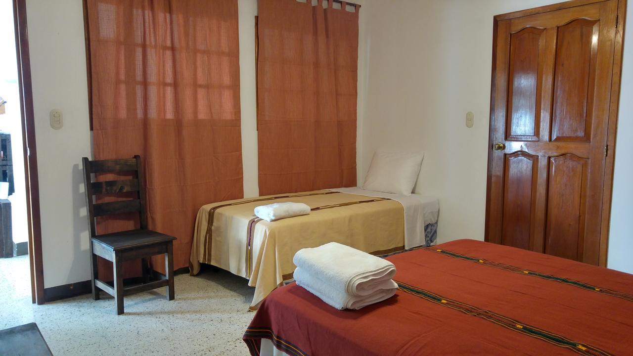 Ixkanul Antigua Hotel Bagian luar foto