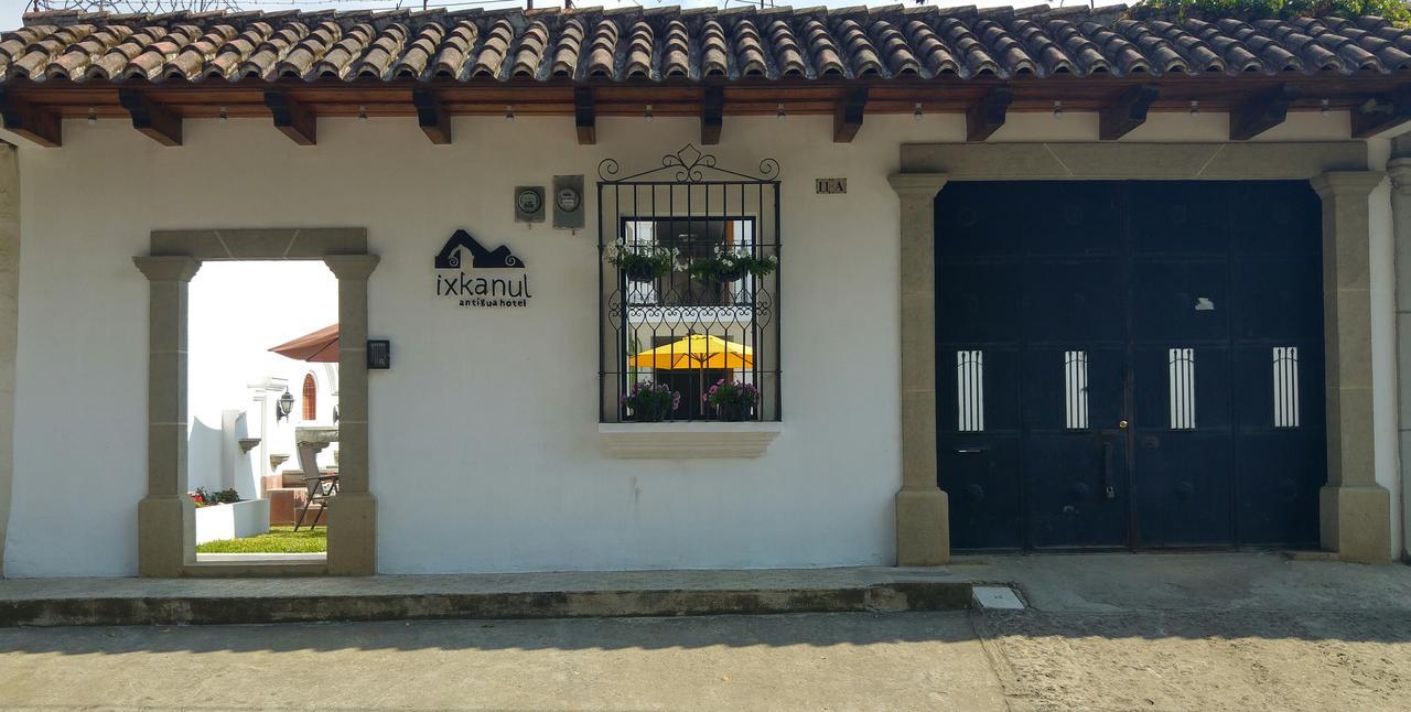 Ixkanul Antigua Hotel Bagian luar foto