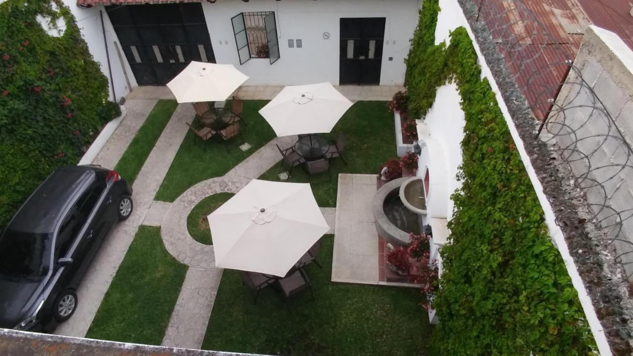Ixkanul Antigua Hotel Bagian luar foto