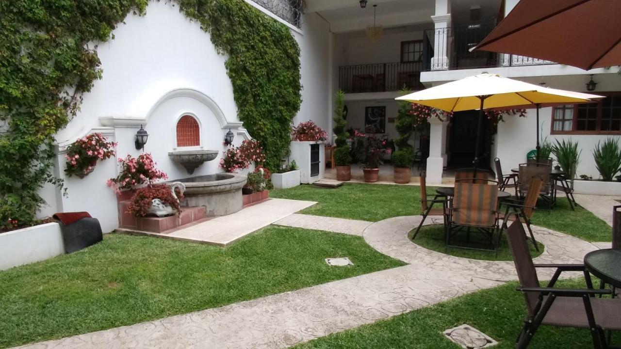 Ixkanul Antigua Hotel Bagian luar foto